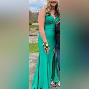 Twirl Elegant Lace Up Green Prom Dress - Women’s Size 6